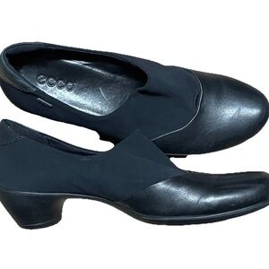 Women's 11 11.5 42 ECCO Sculptured GTX Black Leather Shoes Pumps Low Heels Dress